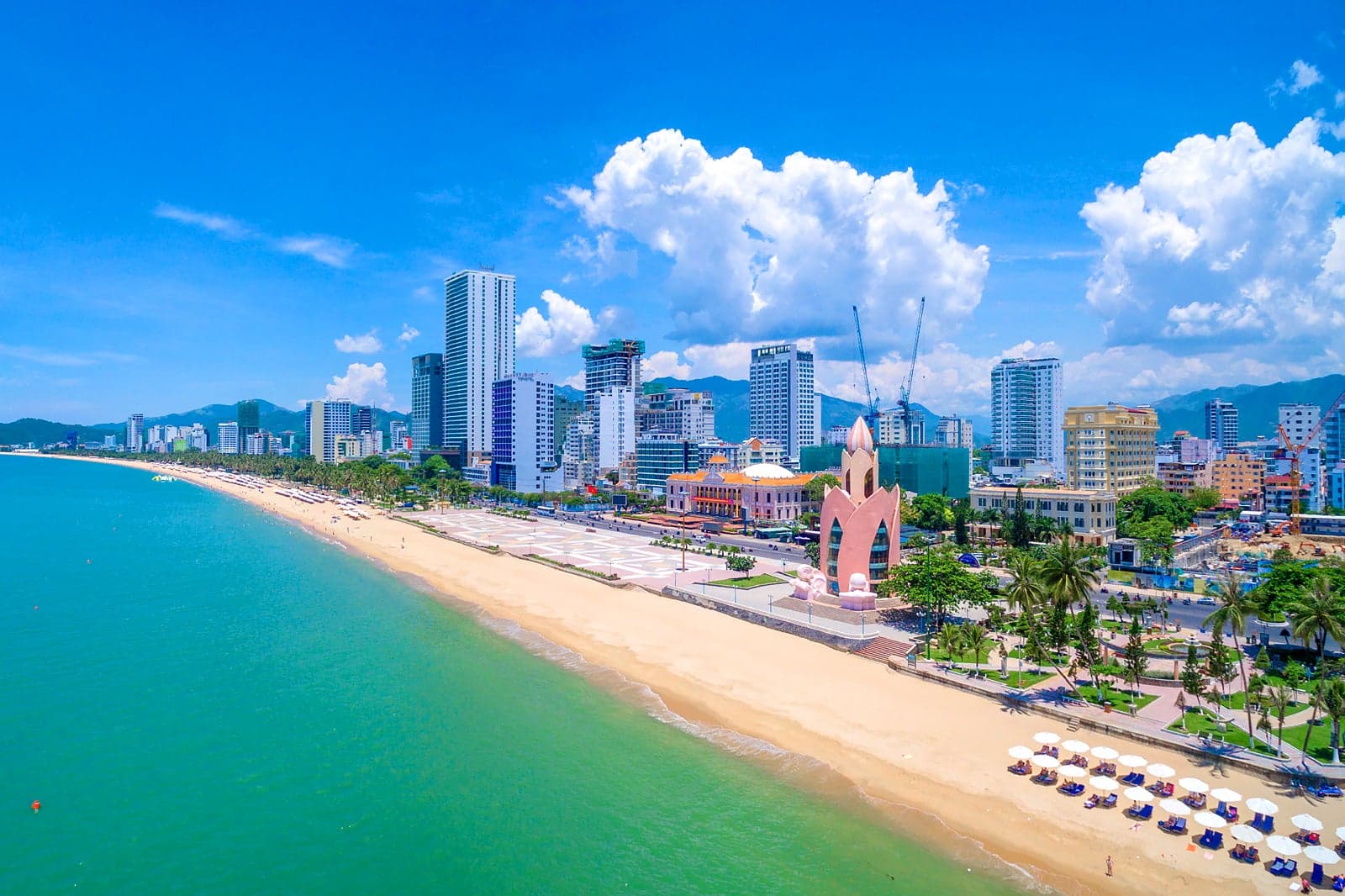 HÀNH TRÌNH DUYÊN HẢI VĨNH HY – NHA TRANG