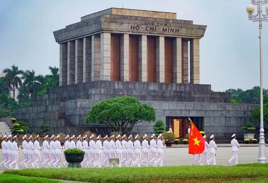 TP.HCM	– HÀ NỘI	– HẠ LONG	– NINH BÌNH - TRÀNG AN	– TAM	CHÚC	– SAPA – FANSIPAN - ảnh 5